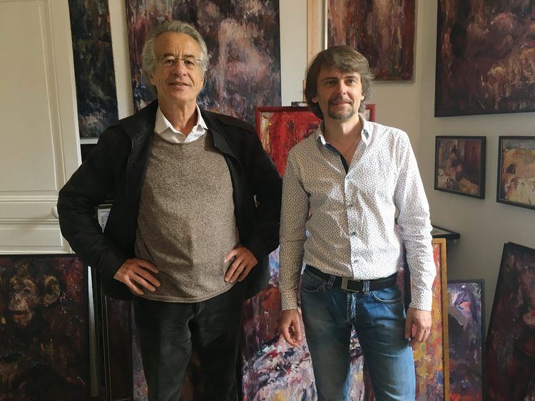 Le galleriste Thierry Schwab visite l'atelier